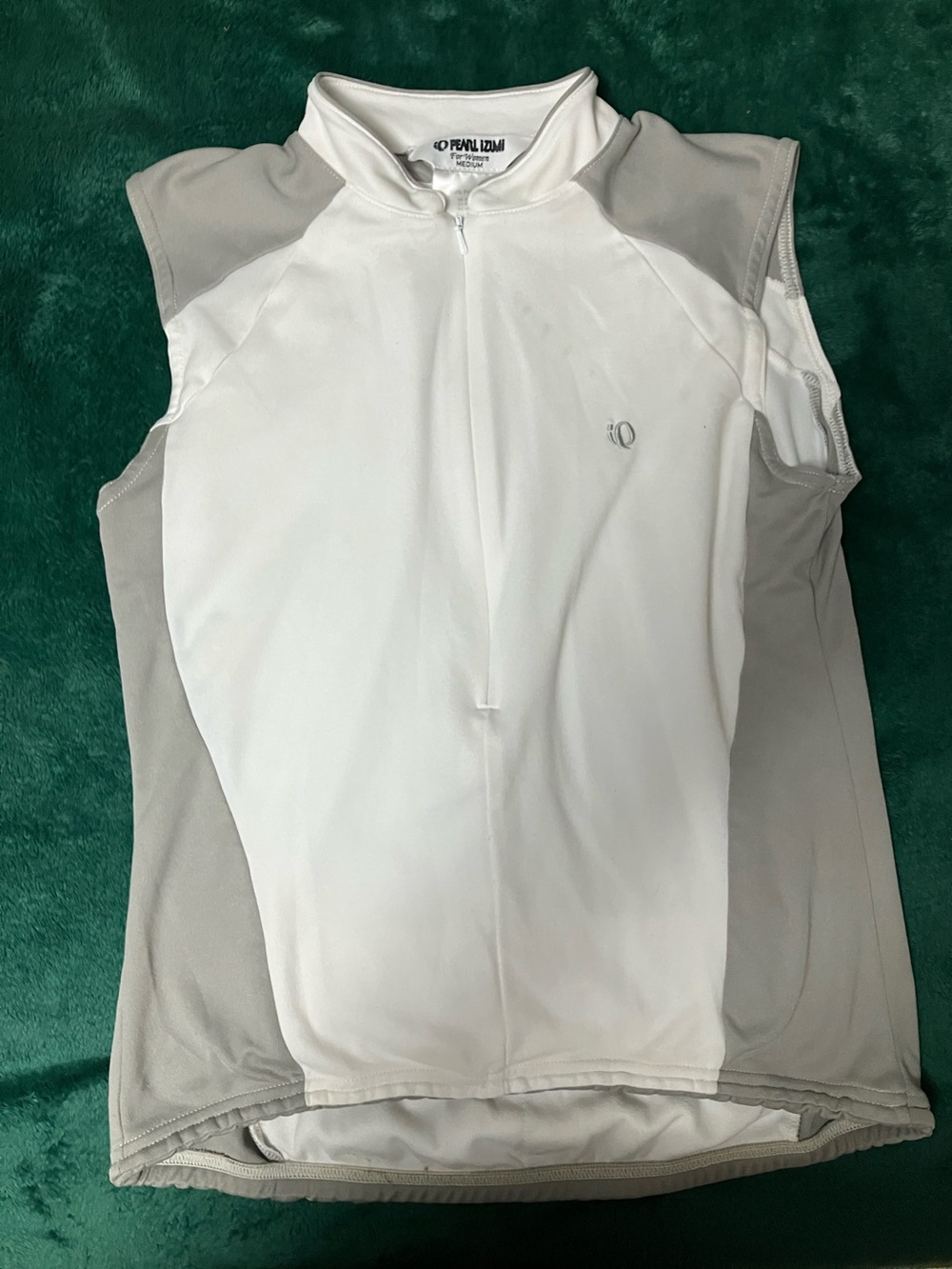 Pearl Izumi White and Light Gray Sleeveless Cycling Top
